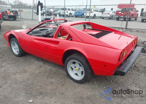 1985 Ferrari 308 Gts Quattro z USA, uszkodzony, nr VIN ZFFUA13A2F0055441